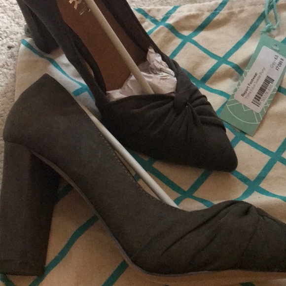 REPORT dark brown/grey pumps NWT - Picture 2 of 8
